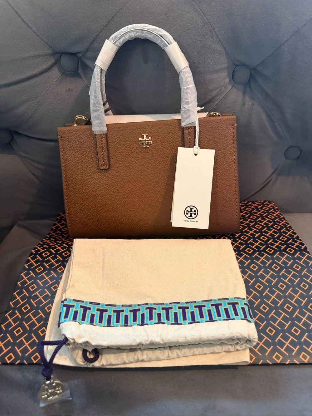 🔥NWT Tory Burch Blake Mini Tote in Cortado brown pebbled leather features gold🔥